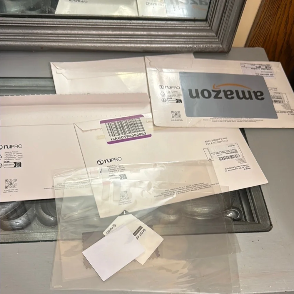 Lot of Anti-Glare Screen Protectors for Amazon Fire HD 10 Tablets